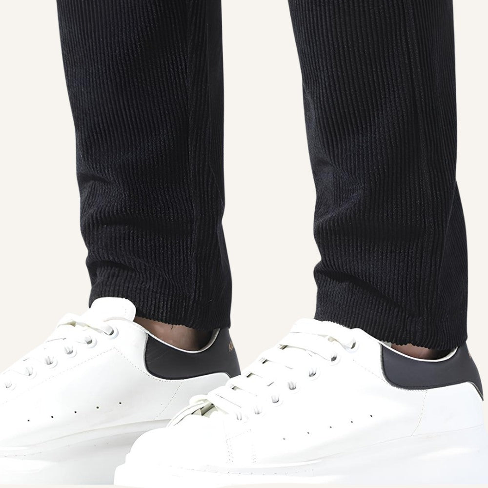 Calça de Veludo Masculina Old Money VersaillesPreta