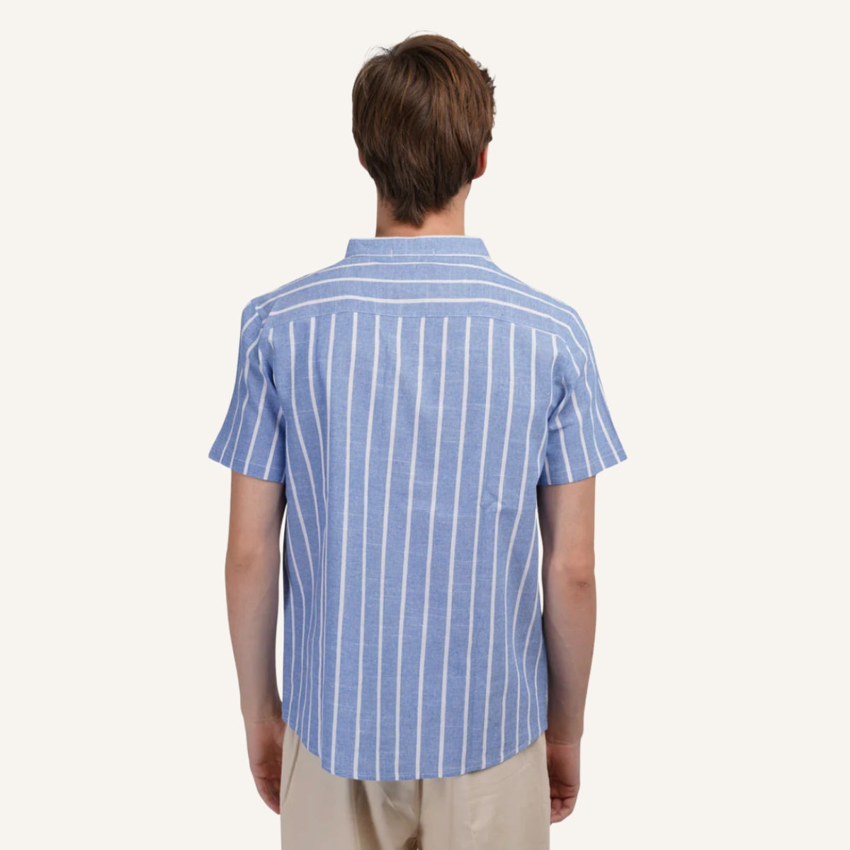 Camisa Masculina Listrada Old Money Carvell azul clara