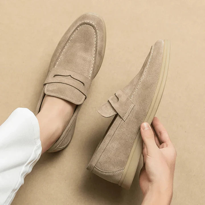 Mocassim Loafer de Camurça Masculino Master Marrom Claro
