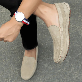Mocassim Loafer de Camurca Masculino Solatte bege