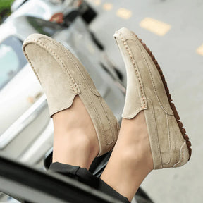 Mocassim Loafer de Camurca Masculino Solatte bege 